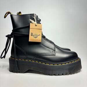 Dr. Martens Jarrick Smooth Leather Platform Boots in Black